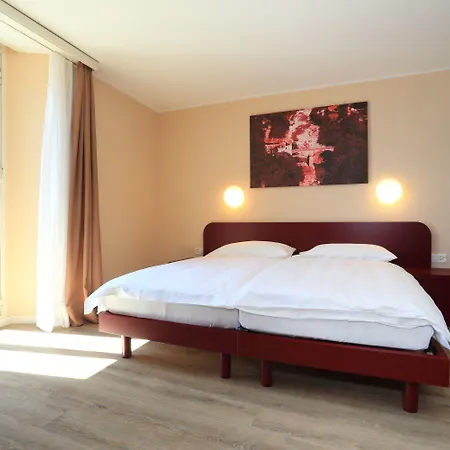 Szálloda Elvezia 3*