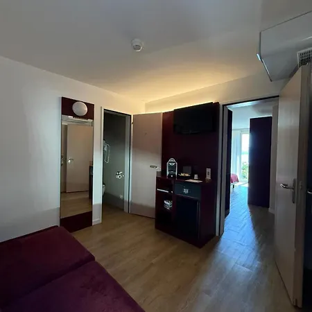 Elvezia Otel 3*