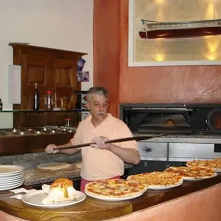 Elvezia Otel 3*
